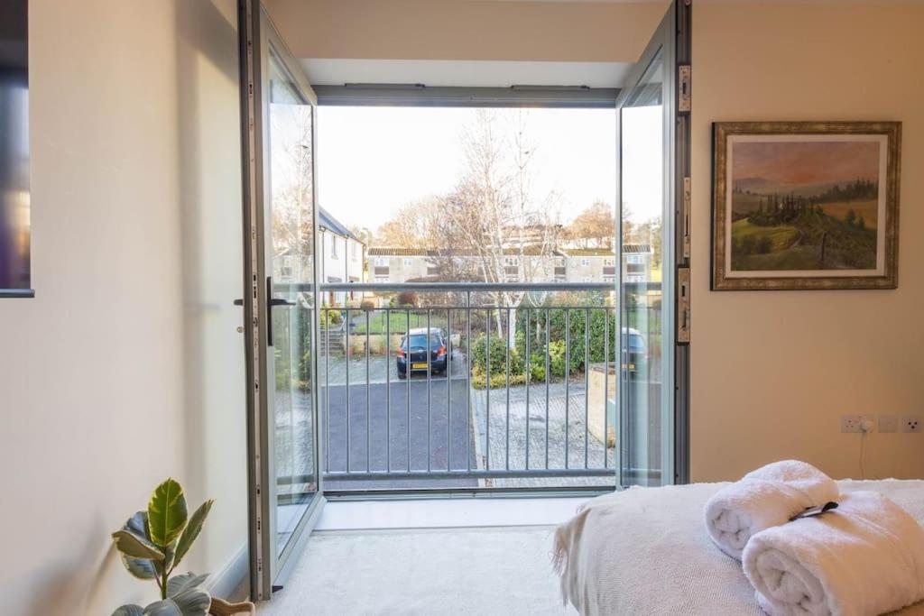 The Wellness Lodge- Gym, Table Tennis, Cinema, Parking And More! Bath Exterior foto